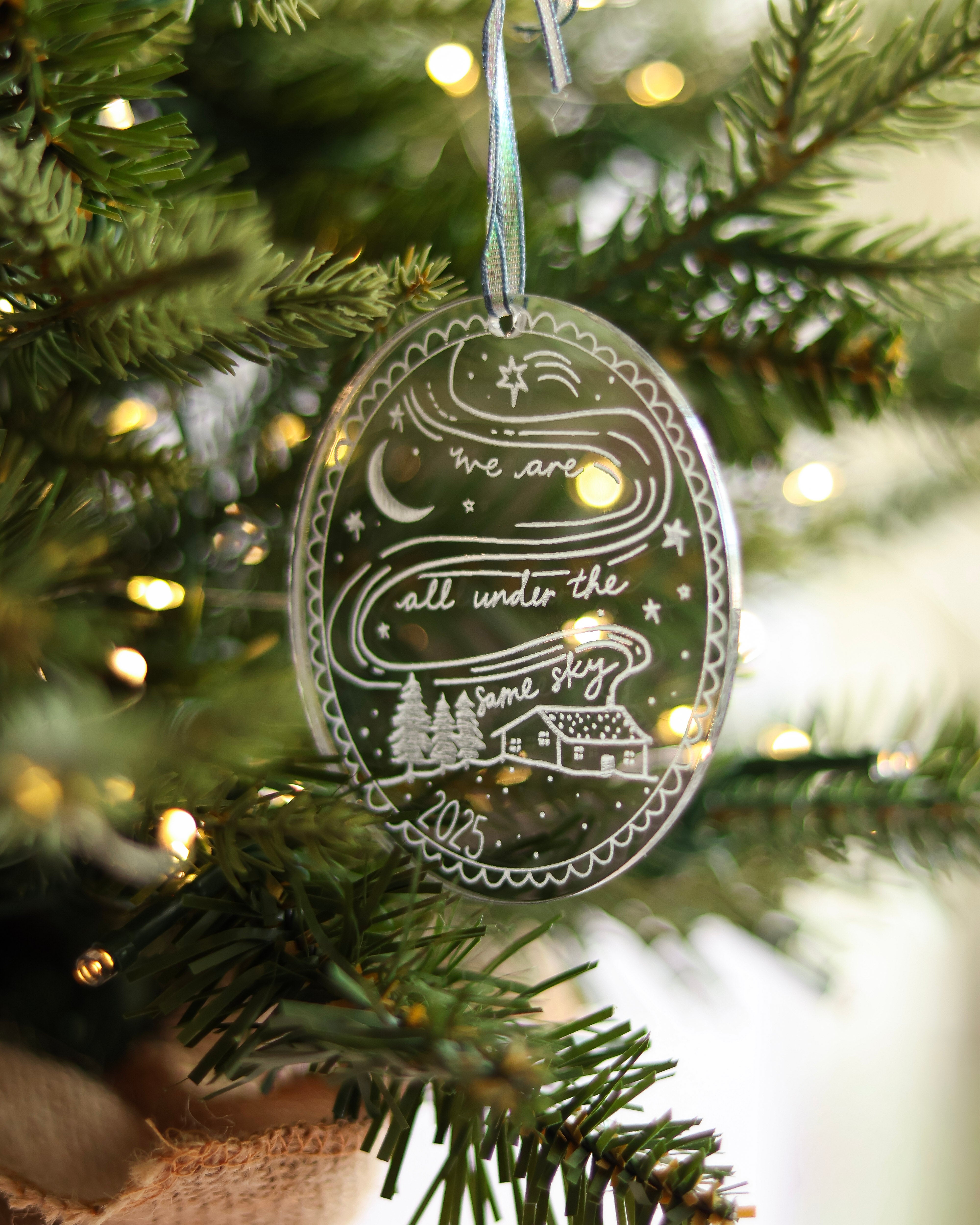 We are all under the same sky - bauble 2025