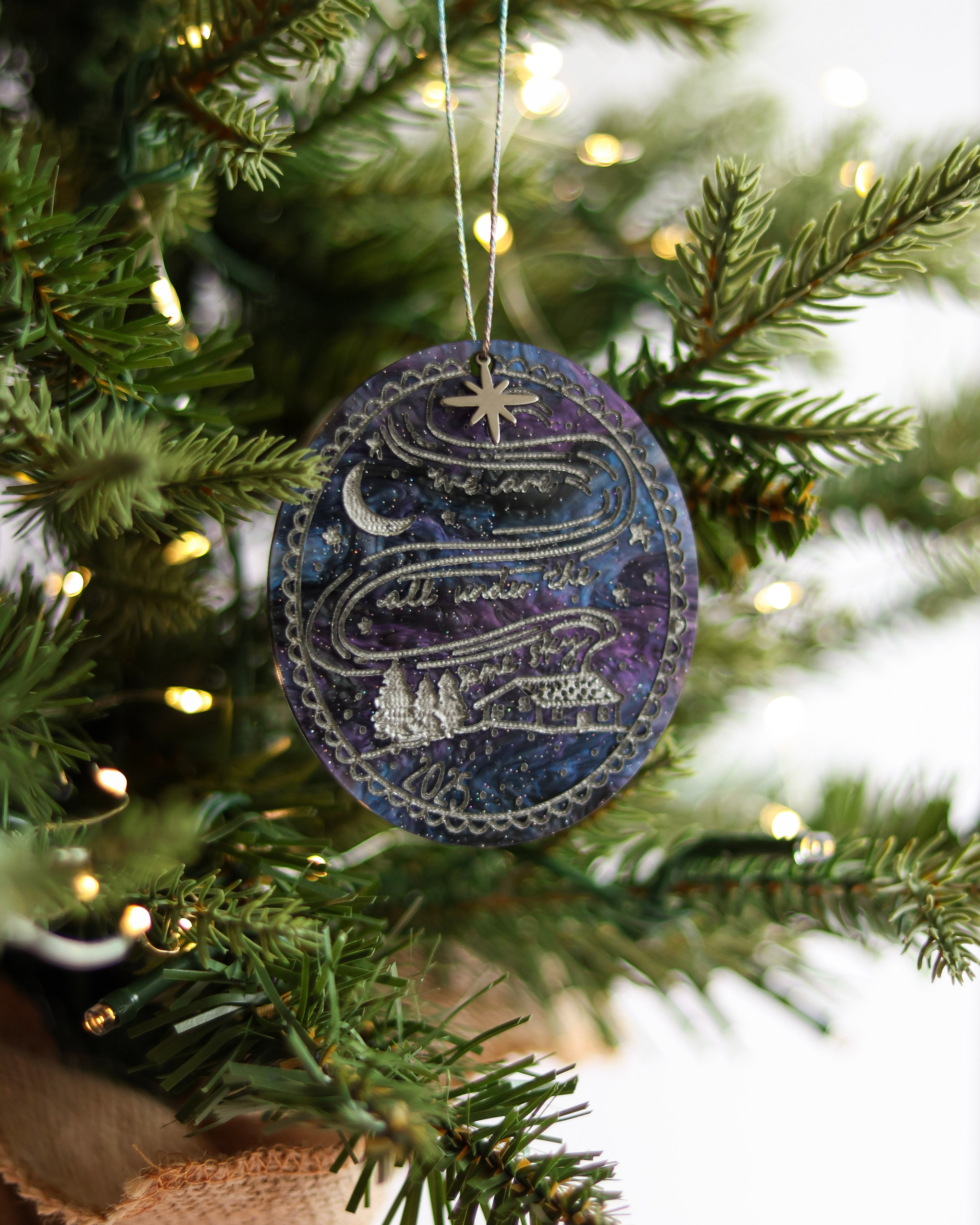 We are all under the same sky - bauble 2025