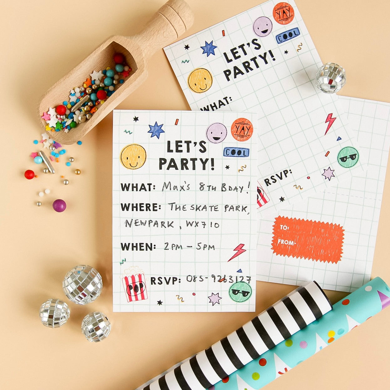 Smile squad! Party invitations