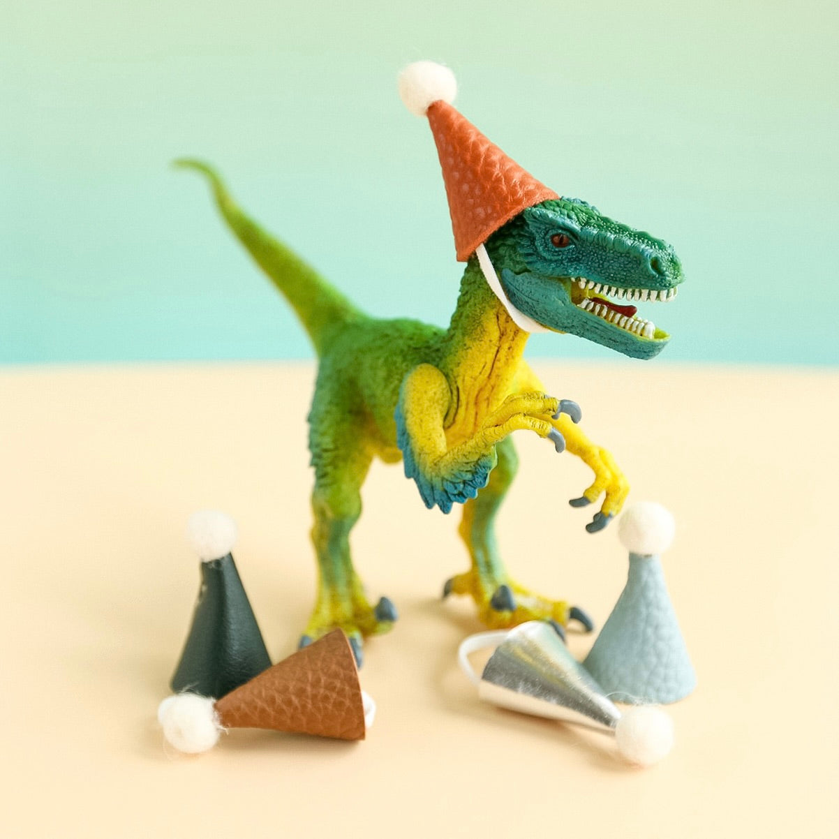 Mini party hat sets