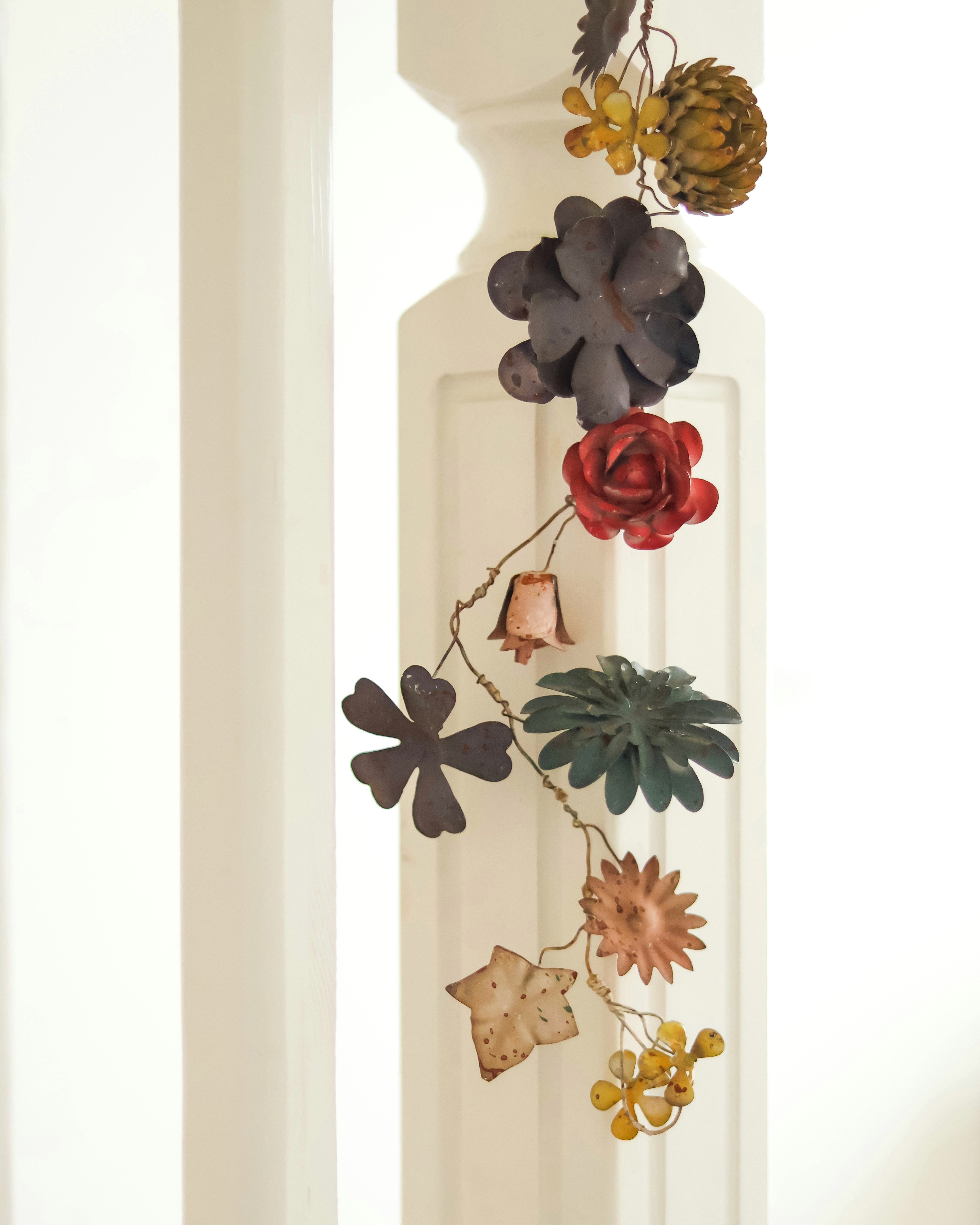 Flora Metal garland